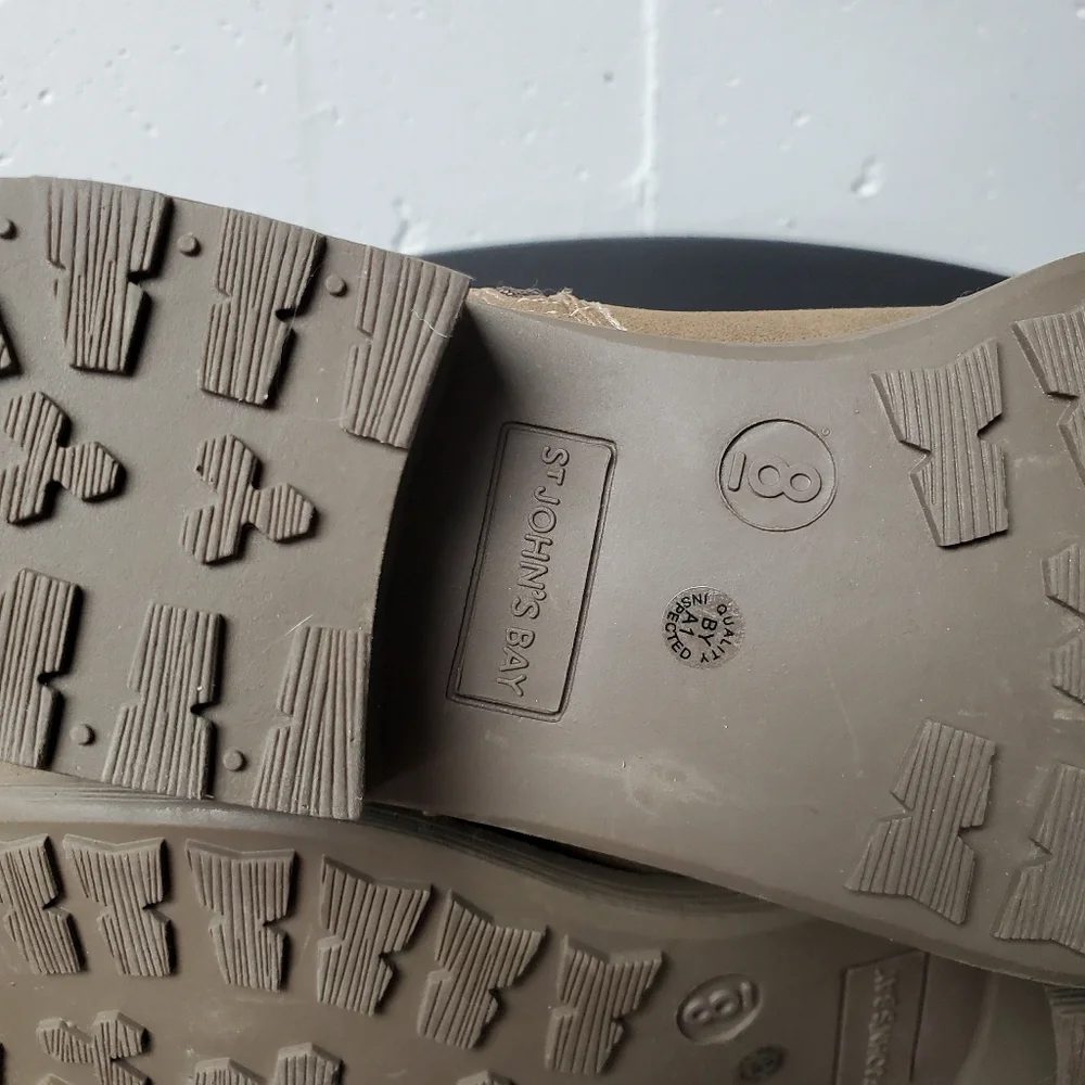 St. John's Bay Brown Ankle (Dobie) Booties Sz 8 NWOT - Picture 8 of 10